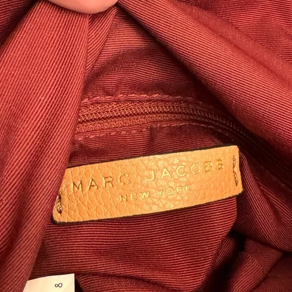 Authentic Marc Jacob New York Collection Cross Body Bag - Picture 9 of 14